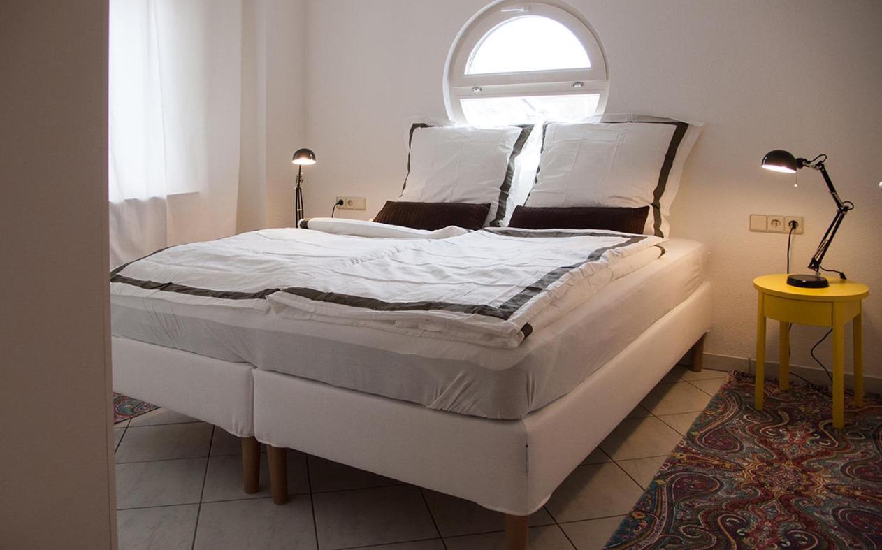 Gemuetliche Wohnung Mit Sonniger Terrasse بيتنهيم بيسنغين المظهر الخارجي الصورة